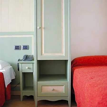 Due Ponti Village Otel Sala (Treviso)